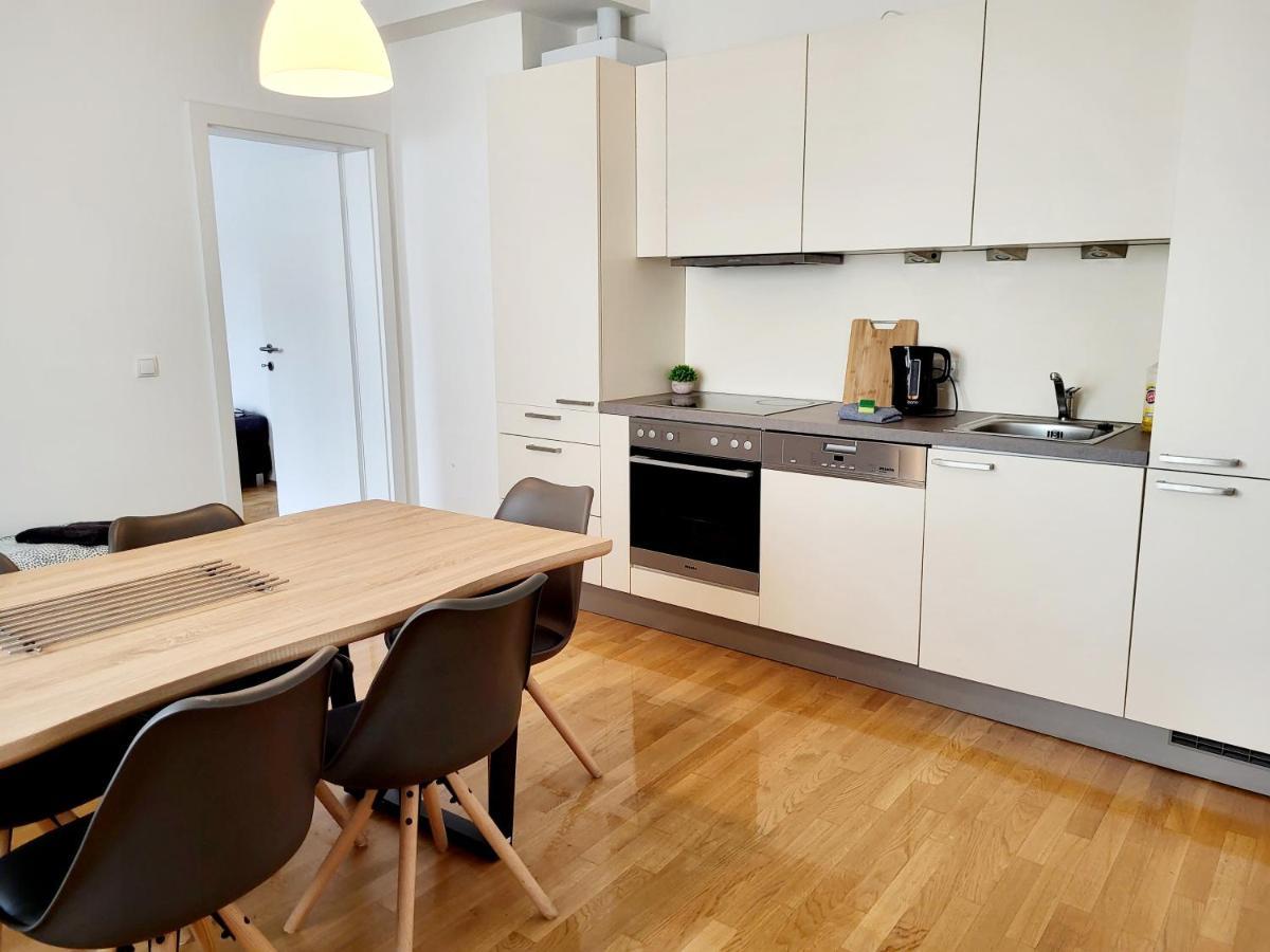 Floridsdorfer Apartment - Free Highspeed-Internet Viyana Dış mekan fotoğraf