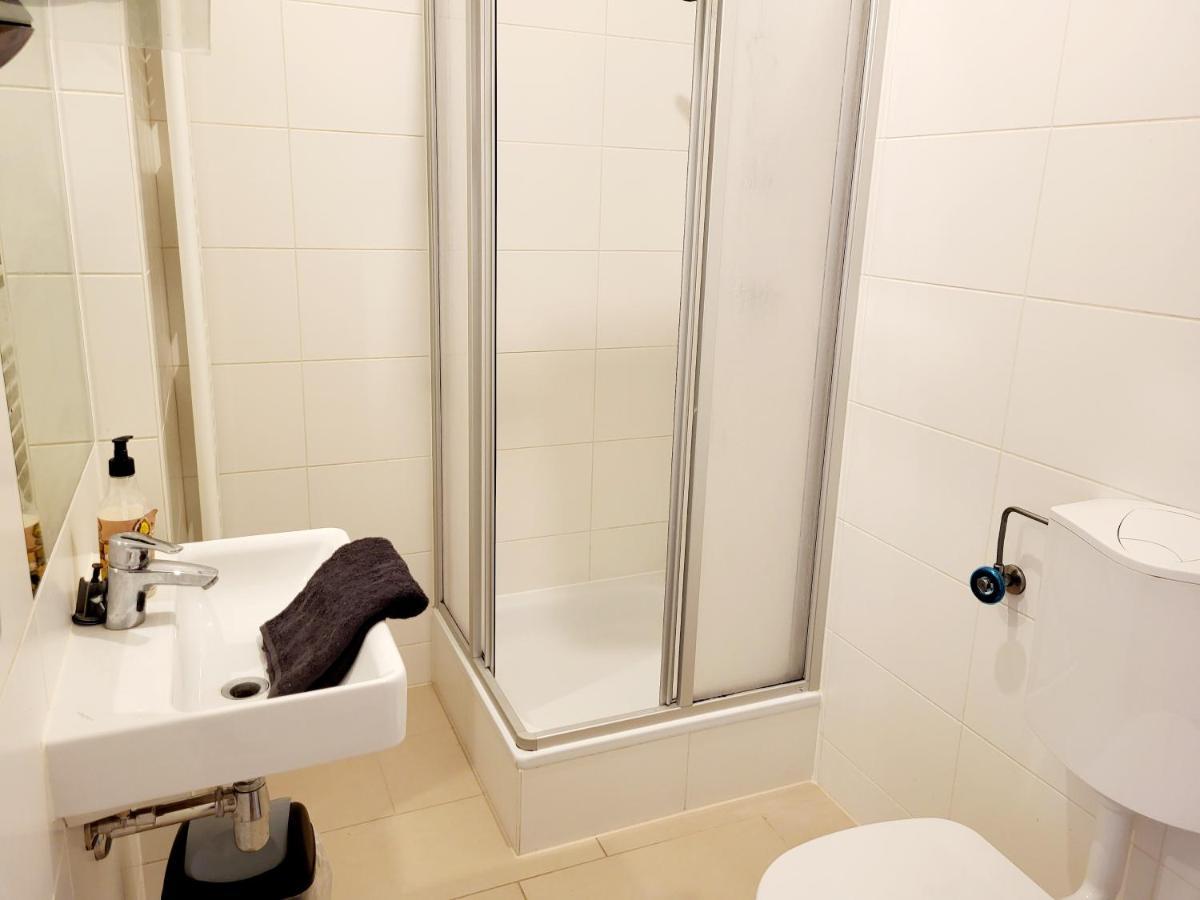 Floridsdorfer Apartment - Free Highspeed-Internet Viyana Dış mekan fotoğraf
